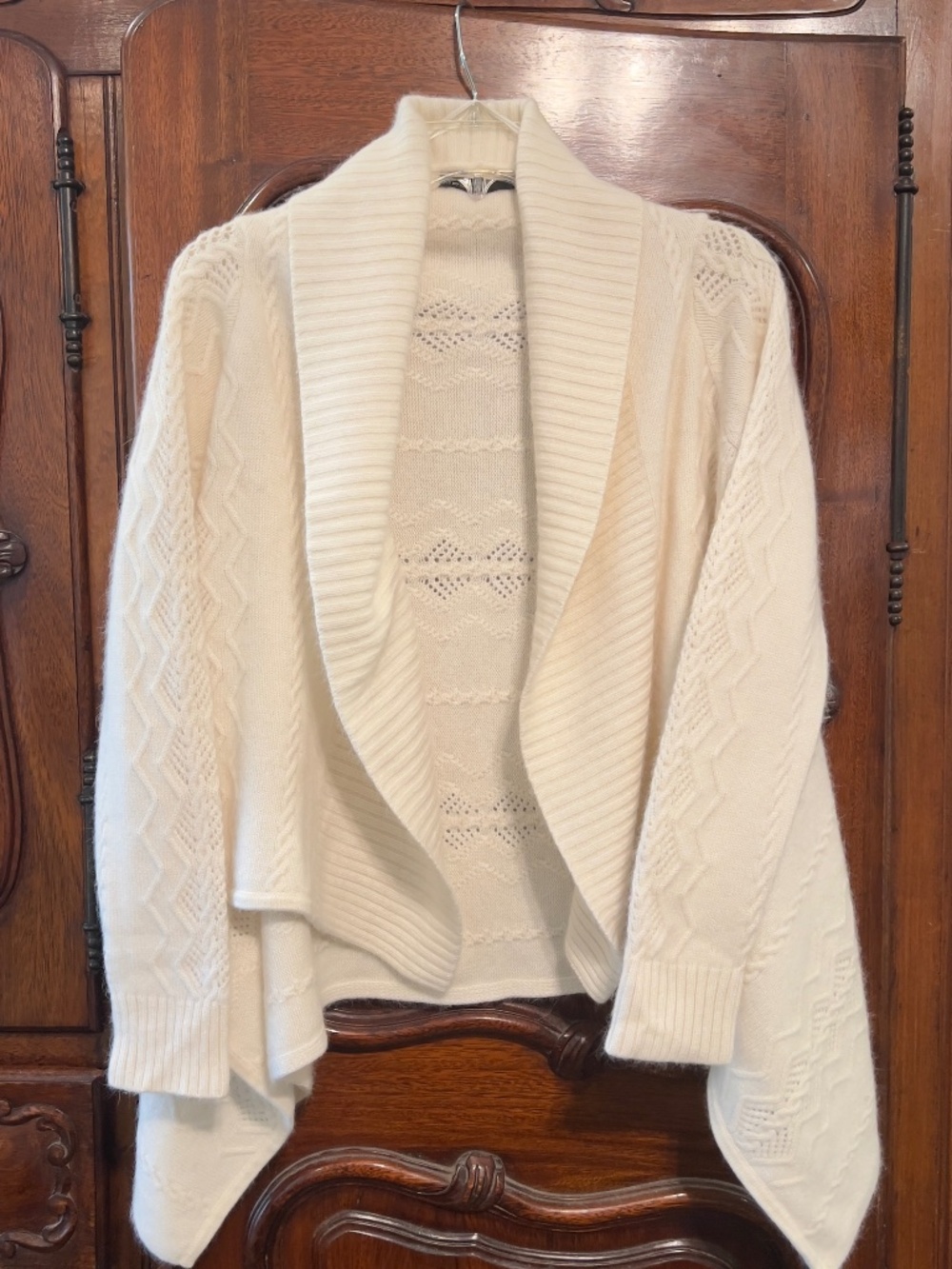 Lord & Taylor 2-ply Cashmere Cabled Cream Waterfall Sweater size S